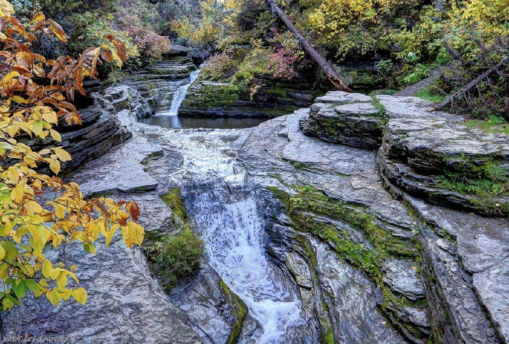 Black-Hills-SD/1024x768_Devils Bathtub Spearfish.jpg